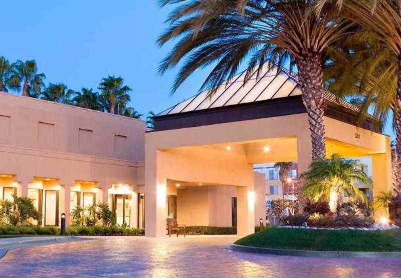 Courtyard Irvine John Wayne Airport/Orange County Hotel Exterior foto