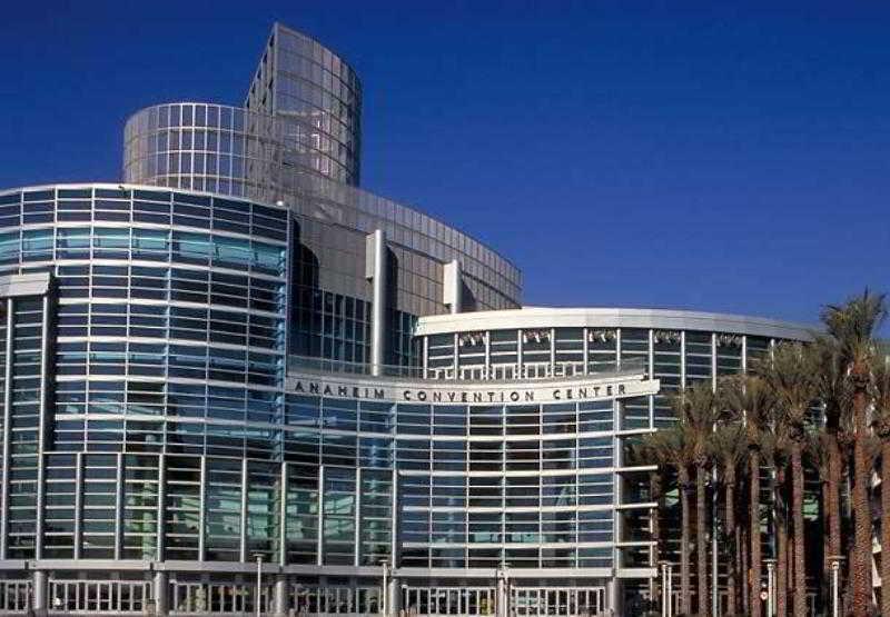 Courtyard Irvine John Wayne Airport/Orange County Hotel Exterior foto